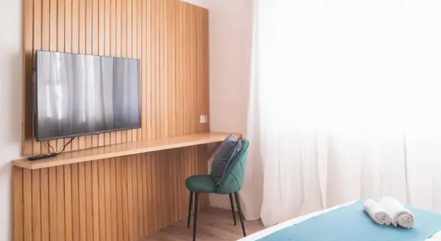 Апартаменты Luxury New Elegance Suites Guesthouse