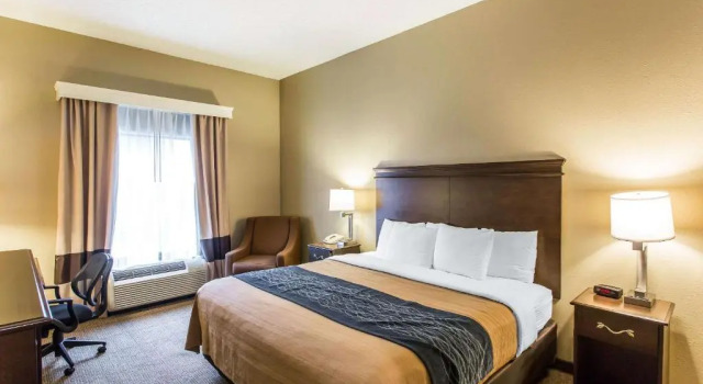 Номер Standard Comfort Inn & Suites Cookeville