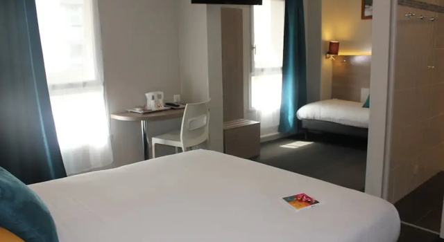 Трёхместный семейный номер Standard Hôtel Novella Nantes Centre Gare
