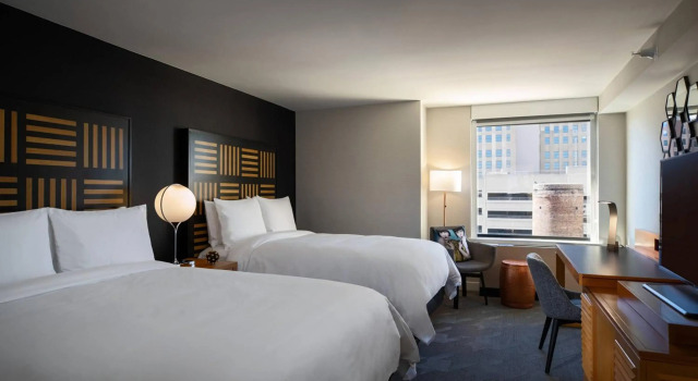 Renaissance Des Moines Savery Hotel