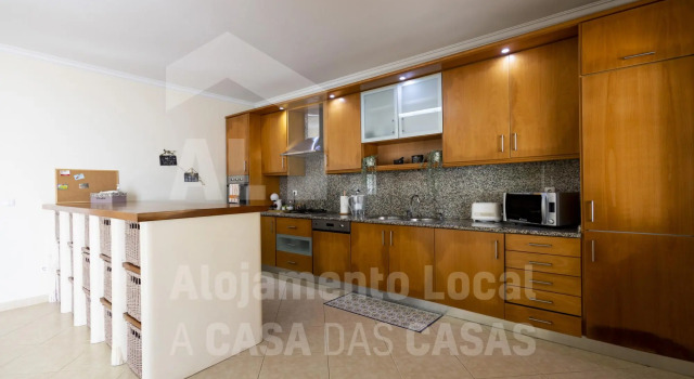Villa BelaVista by ACasaDasCasas, Забронировать Вилла Виллы Эрисейра, рядом с Пляж Norte, Вилла