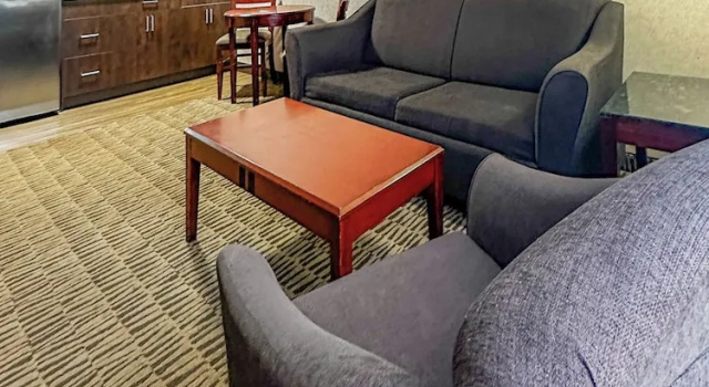 Люкс Classic Prestige Aberdeen Lodge Kamloops