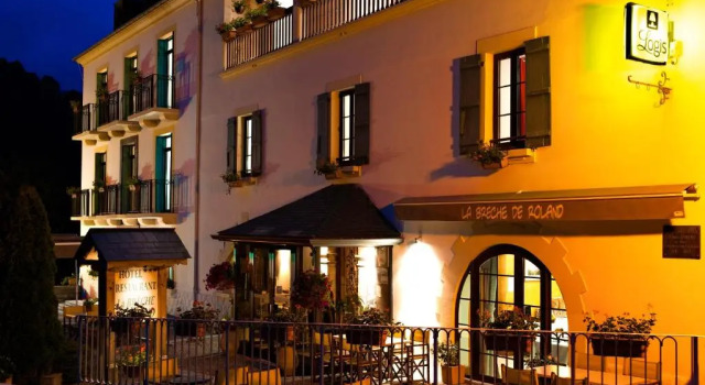 Люкс Logis Hôtel La Brèche de Roland