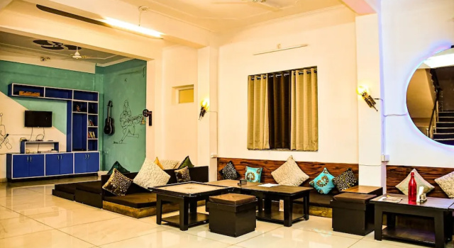Blue River Hostel, Rishikesh, Rezervovat Hostel Hotely v Uttarakhand s parkováním, Parkování