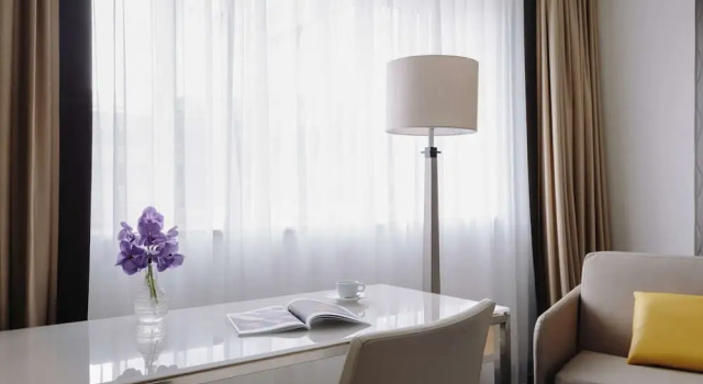 Suite junior doble Pullman Berlin Schweizerhof