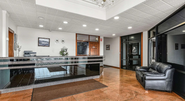 Comfort Inn The Lakes, Забронировать Отель Маунт-Гамбиер Южная Австралия, рядом с Potters Point