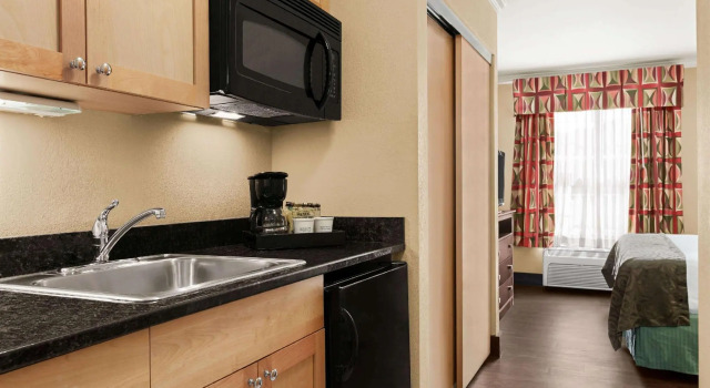 Двухместный люкс Comfort Inn & Suites Prince George - Fort Lee