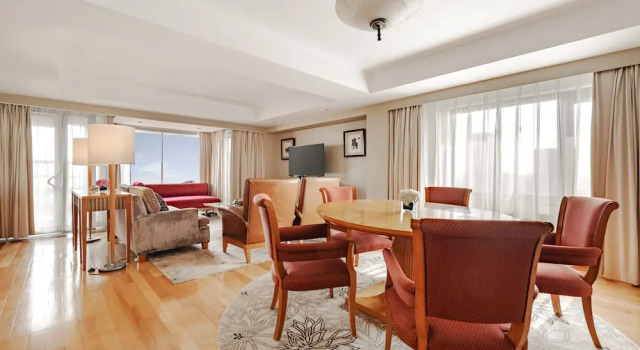 Люкс Duplex Radisson Collection Yangtze Shanghai