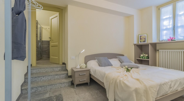 Tiny Duke Apartment in Varenna, Забронировать Апартаменты/квартира Варенна Озеро Комо, рядом с Вилла Монастеро