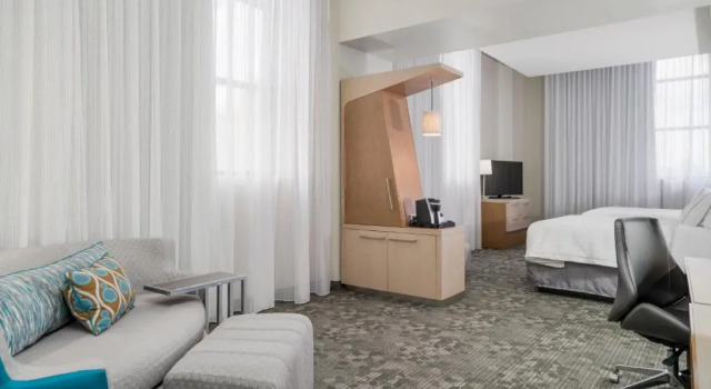 Четырёхместный номер Standard Courtyard by Marriott Niagara Falls, USA
