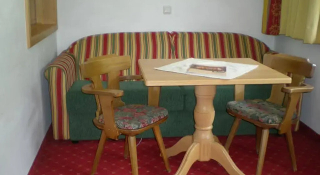 Landhotel Denggerhof, Rezervovat Hotel Hotely v Tyrolsko se snídaní, Snídaně