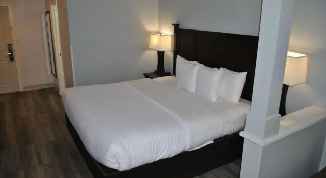 Люкс Best Western Paramus Hotel & Suites