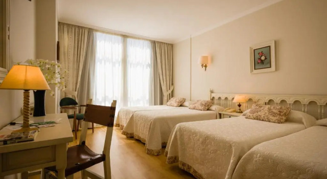 Трёхместный номер Standard с видом на море Hotel Stellamaris