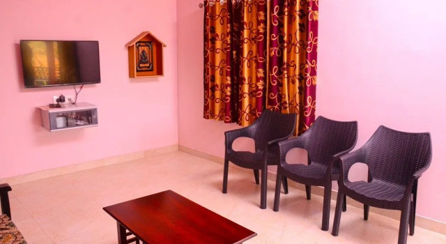 Coorg Girinivas Deluxe Homestay-WI-FI, Забронировать Отель Отели штата Карнатаки с парковкой, Парковка