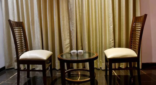 Двухместный люкс Hotel Monarch Center Point near Dahanu Beach, Bordi
