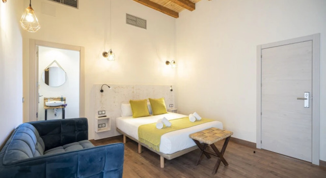 Dobo Azacanes Hostal