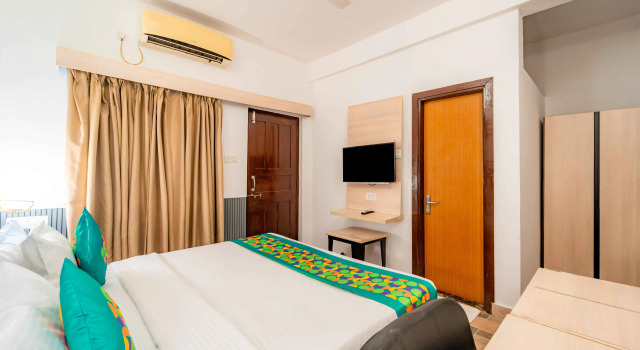 Номер Economy Treebo Clarissa Resort with Swimming Pool