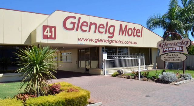 Glenelg Motel, Book Motel Glenelg 