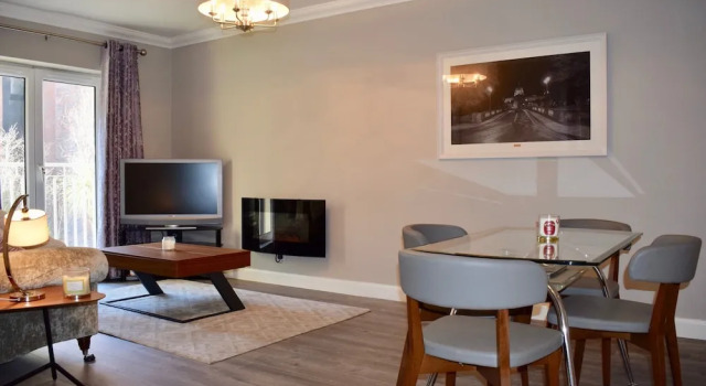2 Bedroom Apartment Near City Centre, Забронировать Апартаменты/квартира Апартаменты Дублина, рядом с Стадион для собачьих бегов Шелбурн-парк, Апартаменты/квартира