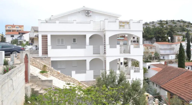 House with Sea View, Забронировать Апартаменты/квартира Пакоштане Задарская жупания
