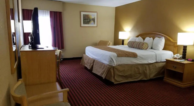 Номер Standard Best Western Martinsville Inn