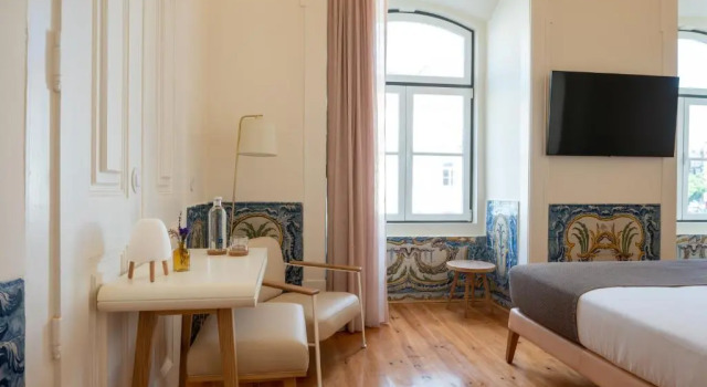 Номер Premium Memoria Lisboa FLH Hotels