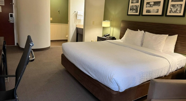 Двухместный номер Standard Sleep Inn & Suites Queensbury - Lake George