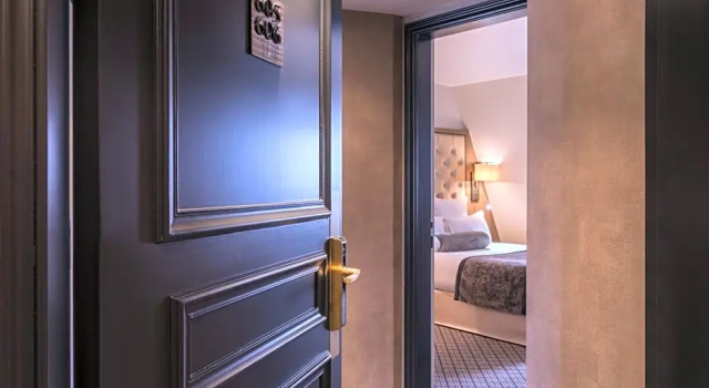 Номер Classic La Villa des Ternes