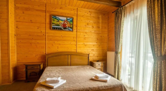Люкс с балконом Arnika Hotel