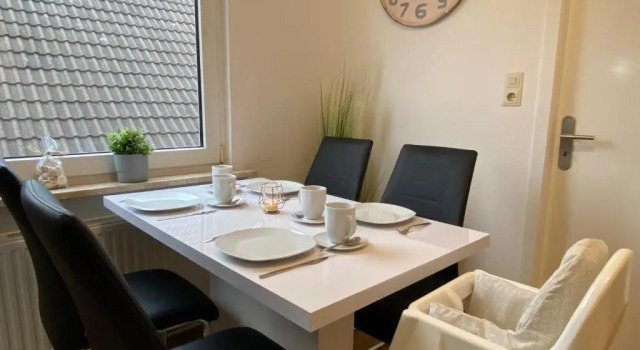Апартаменты Charmante Altbauwohnung an der Kesselschleuse 3