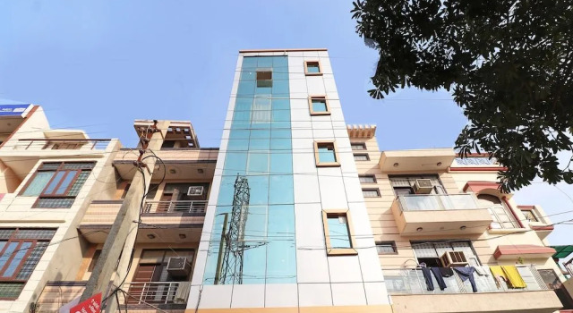 OYO 26119 Star Hotel, Забронировать Отель Гургаон Gurgaon Region, рядом с Apollo Tyres Ltd
