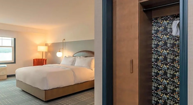 Номер Standard с видом на озеро Hotel Canandaigua, Tapestry Collection By Hilton