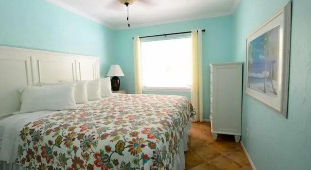 Коттедж c 1 комнатой Flip Flop Cottages
