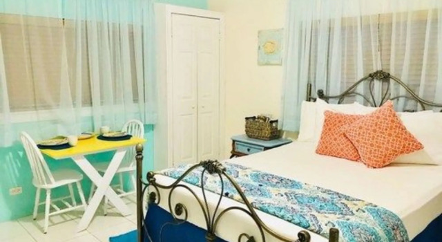 Carla's Cottage, Prenota Casa vacanze Cottage a Nassau, Cottage