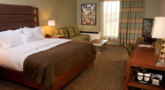 Номер Deluxe DoubleTree by Hilton Collinsville/St.Louis