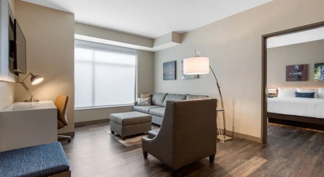 Двухместный люкс Cambria Hotel Rehoboth Beach