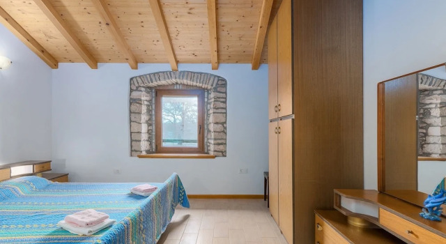Traditional Stone Holiday House for up to 8 Persons, Забронировать Отель Отели Умаг 3 звезды, 3*