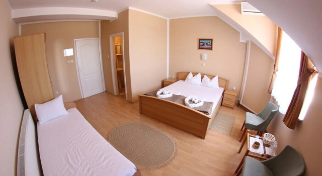Camera tripla Standard Hotel Lux