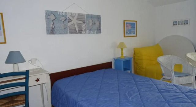 Maison Les Sables-d'Olonne, 3 pièces, 4 personnes - FR-1-92-663, Забронировать Отель Бизнес-отели Ле-Сабль-д'Олон, 4* 5*