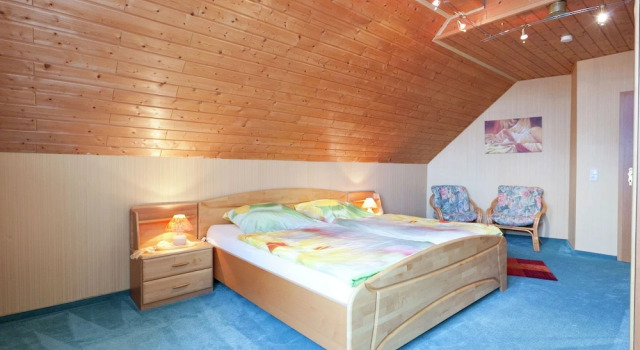 Cozy Apartment in Gerolstein with Garden, Varaa Huoneisto Gerolstein Vulkan Eifel