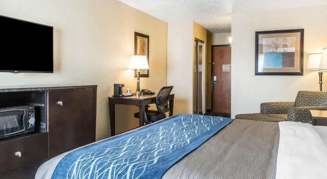 Номер Standard Comfort Inn & Suites Meriden East