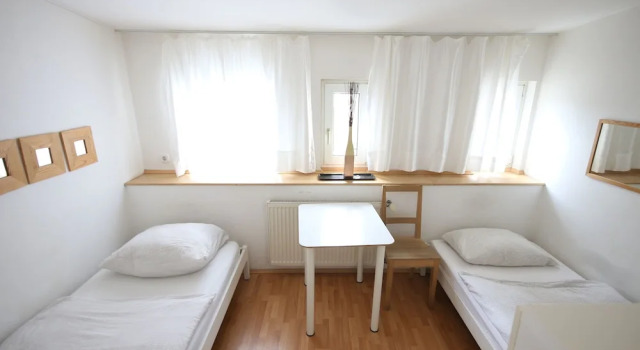 Апартаменты Economy a-domo Apartments Oberhausen - Budget Apartments & Flats - short & longterm - single & grouptravel