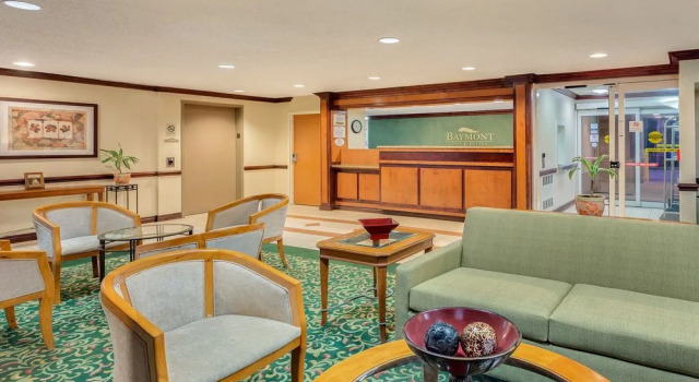 Baymont Inn & Suites Kalamazoo East, Rezerwuj Hotel Hotele w Kalamazoo ze śniadaniem, Śniadanie