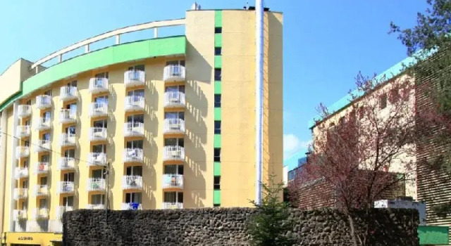 Hotel Alunis, Varaa Hotelli Sovata 