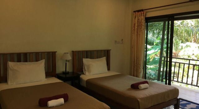 Khao Sok Palm Garden Resort, Забронировать Курортный отель Отели Южного Таиланда с парковкой, Парковка