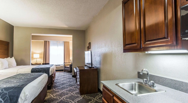 Comfort Suites Pineville - Ballantyne Area