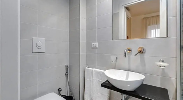 Номер Standard с балконом AV Domus Vatican St.Peter B&B