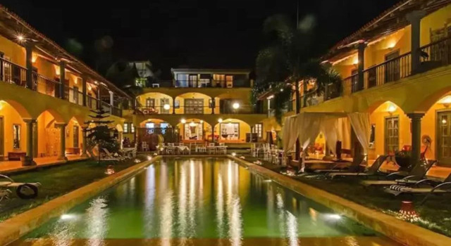 Sur La Mer, Rezervovat Hotel 4hvězdičkové hotely v Goa, 4*