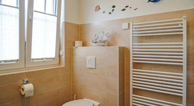 Коттедж Comfort с 4 комнатами Holiday House Nightingale, Glowe
