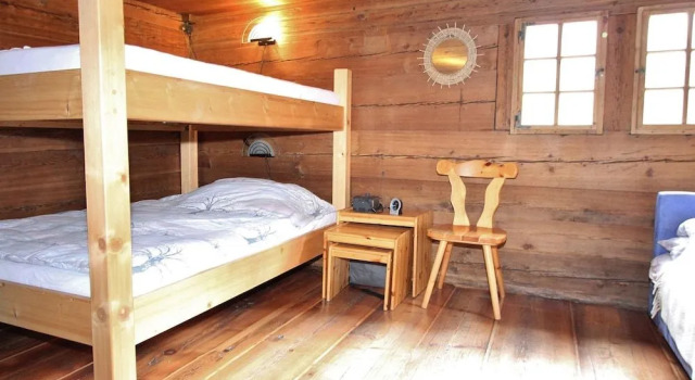 Chalet in Binn Near Forest & Scenic Valley, Забронировать Шале Отели Goms с парковкой, Парковка